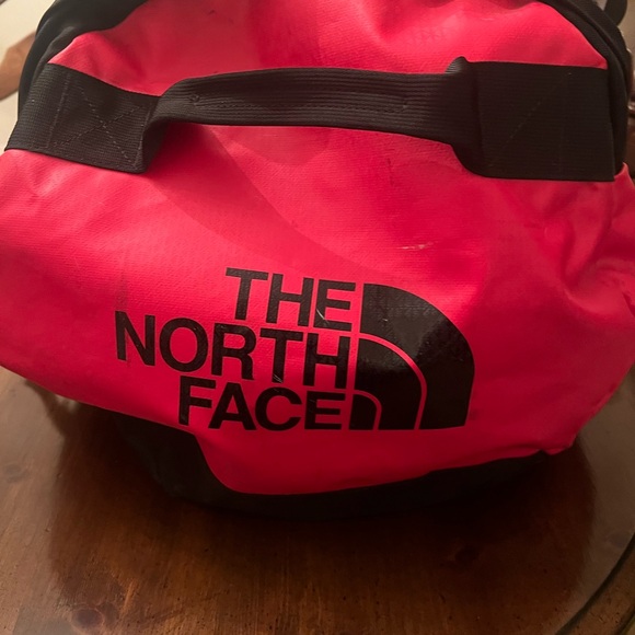 The North Face Base Camp Water-Resistant Duffle Bag Medium - Picture 6 of 11
